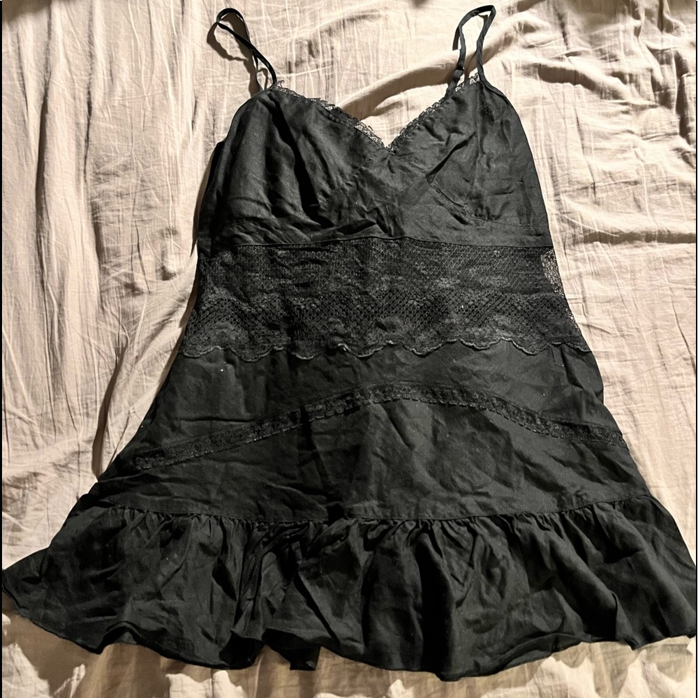 Moda cotton and lace top